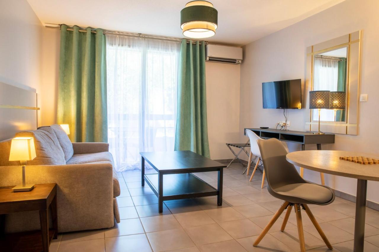 טורנפוי Hotel Residence Les Pins Galants מראה חיצוני תמונה