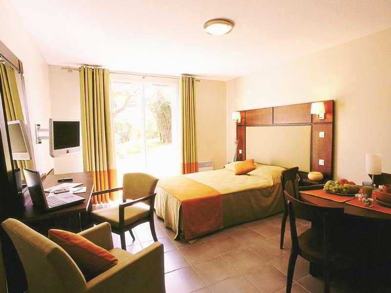 טורנפוי Hotel Residence Les Pins Galants מראה חיצוני תמונה