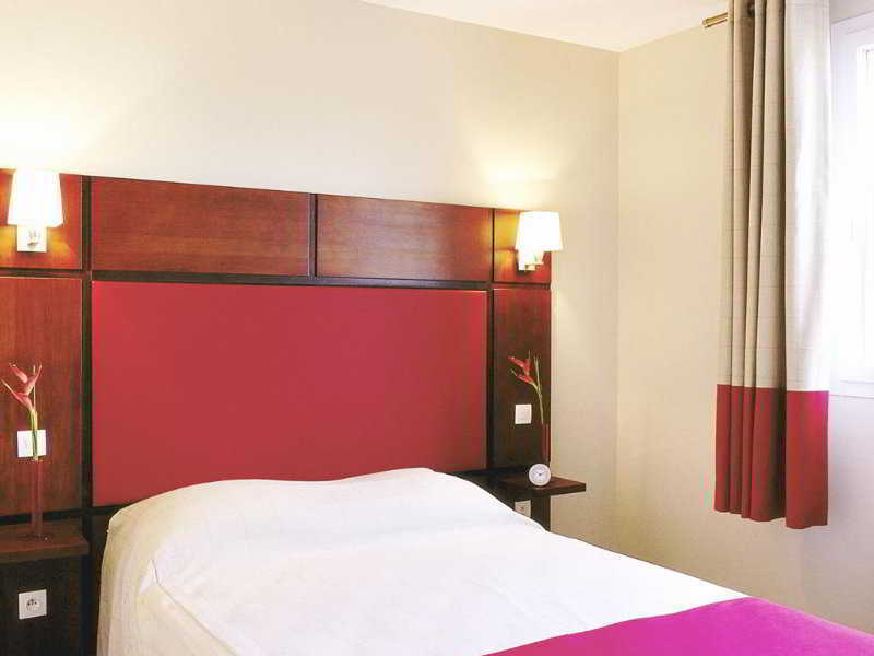 טורנפוי Hotel Residence Les Pins Galants חדר תמונה